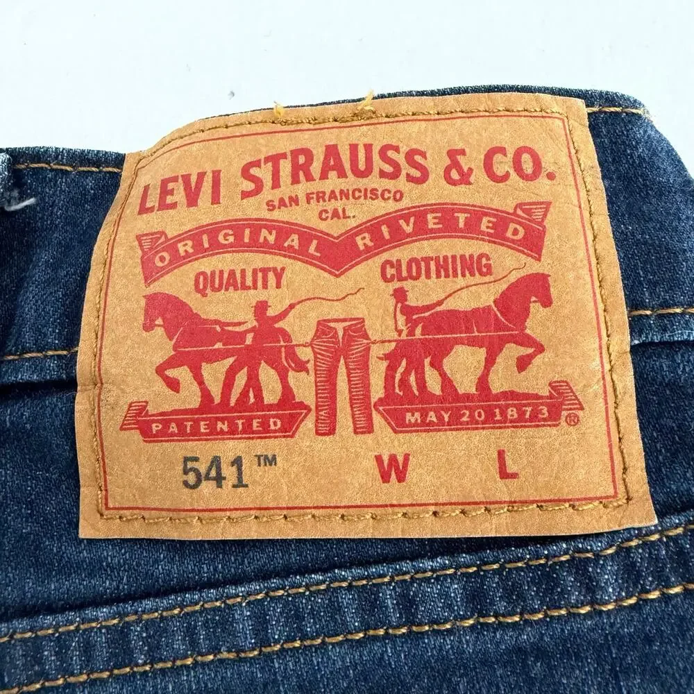 Levi's 541 Athletic Fit Dark Wash Jeans W44 L29 🖤
